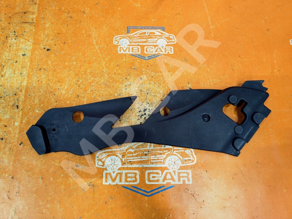 Крышка фары MERCEDES-BENZ C-класс W204/S204 (2006 - 2011) фото 1 — Разборка Мерседес