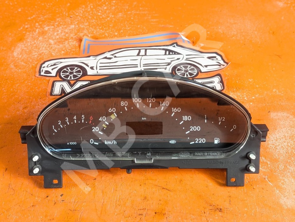 Щиток приборов MERCEDES-BENZ A-класс W168 рестайлинг (2001 - 2004) фото 1 &mdash; Разборка Мерседес