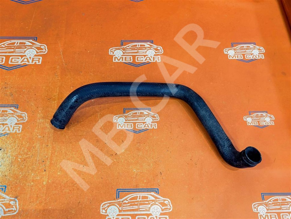 Патрубок радиатора MERCEDES-BENZ S-класс W140 (1991 - 1998) фото 1 — Разборка Мерседес