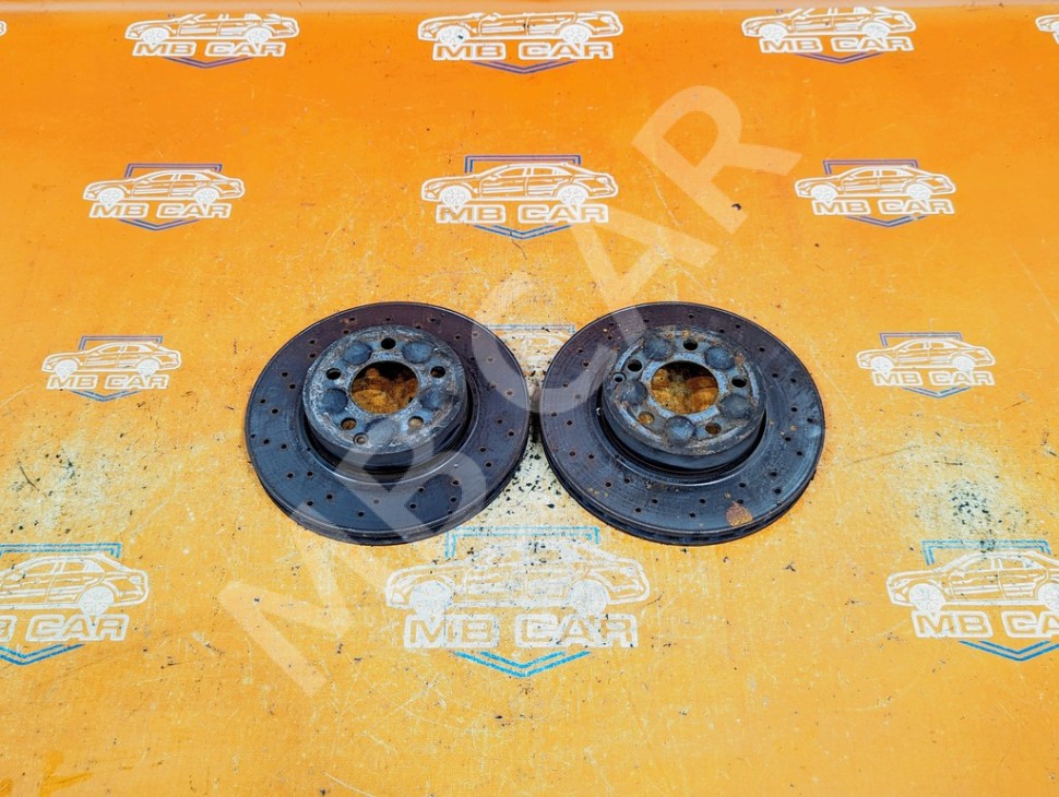 Диски тормозные перед MERCEDES-BENZ C-класс W204/S204 (2006 - 2011) фото 1 — Разборка Мерседес