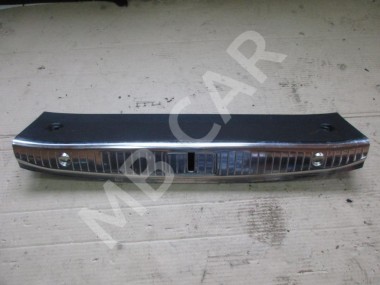 Накладка замка багажника MERCEDES-BENZ S-класс W222/C217/A217 (2013 - 2017) — Разборка Мерседес