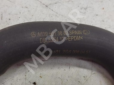 Патрубок ОЖ MERCEDES-BENZ V-класс W639 (2003 - 2014) — Разборка Мерседес