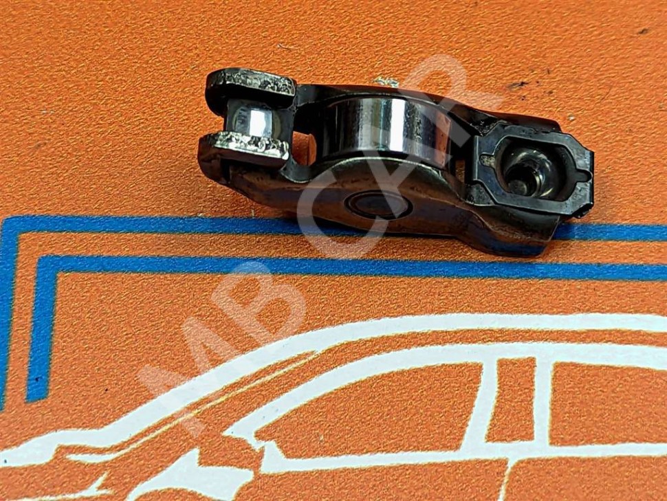 Коромысло клапана ГРМ MERCEDES-BENZ M-класс W164 (2005 - 2008) фото 1 — Разборка Мерседес