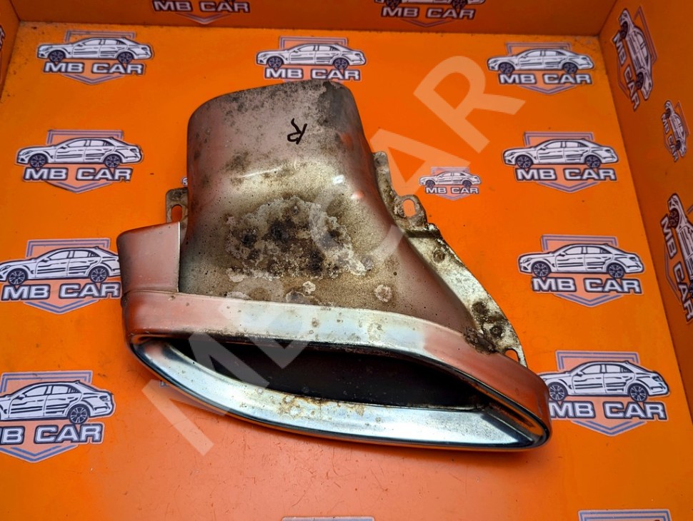 Насадка на глушитель MERCEDES-BENZ E-класс W213/S213/C238/A238 (2016 - 2021) фото 1 — Разборка Мерседес