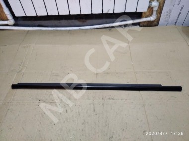 Молдинг стекла двери MERCEDES-BENZ GLE-класс W166 (2015 - 2018) — Разборка Мерседес