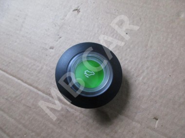 Кнопка закрытия багажника MERCEDES-BENZ C-класс W203/S203/CL203 рестайлинг (2004 - 2008) — Разборка Мерседес