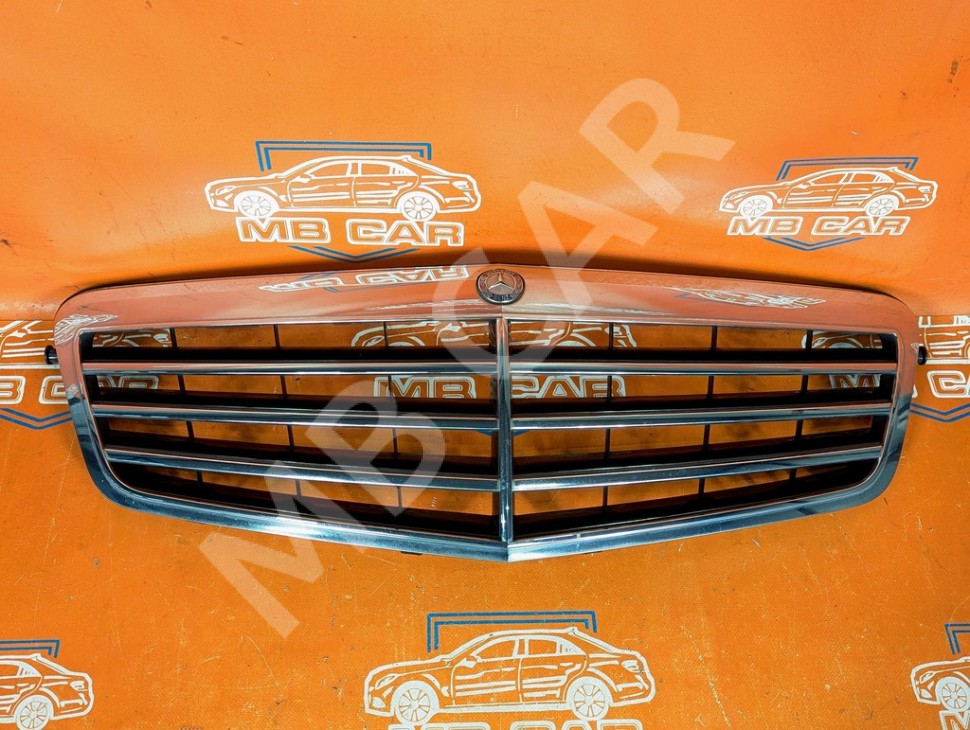 Решетка радиатора MERCEDES-BENZ E-класс W212/S212/C207/A207 (2009 - 2013) фото 1 &mdash; Разборка Мерседес