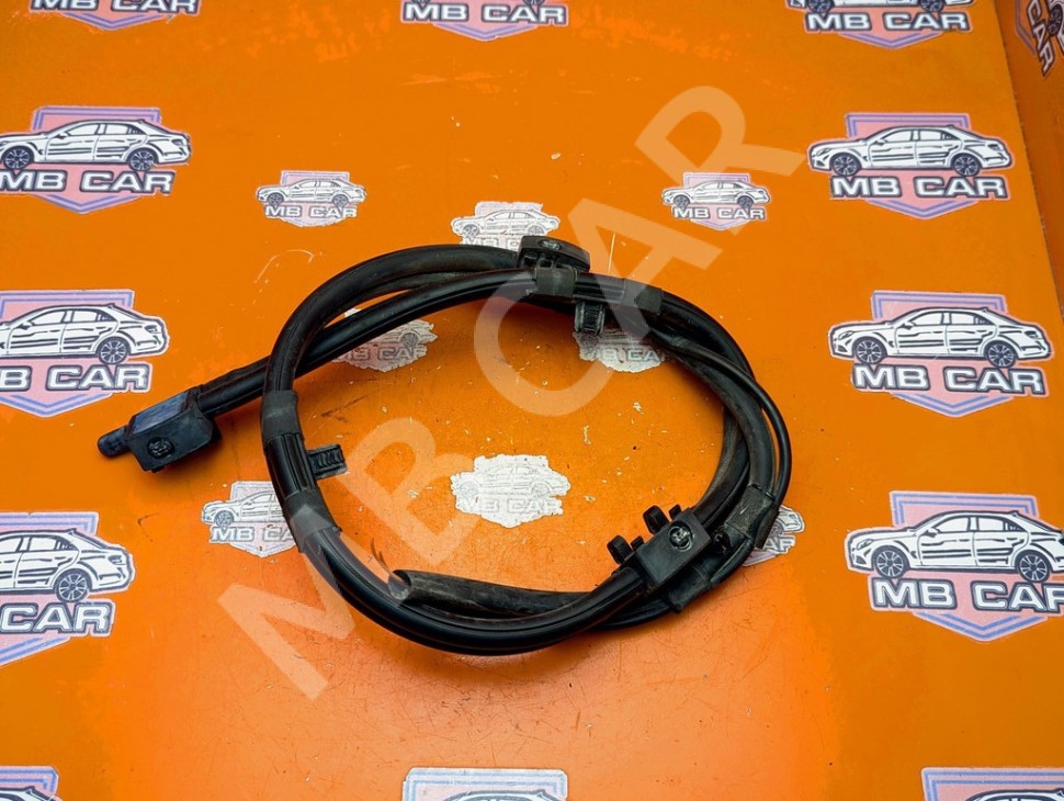 Форсунка омывателя лобового стекла MERCEDES-BENZ CLA-класс C117/X117 рестайлинг (2016 - 2019) фото 1 &mdash; Разборка Мерседес