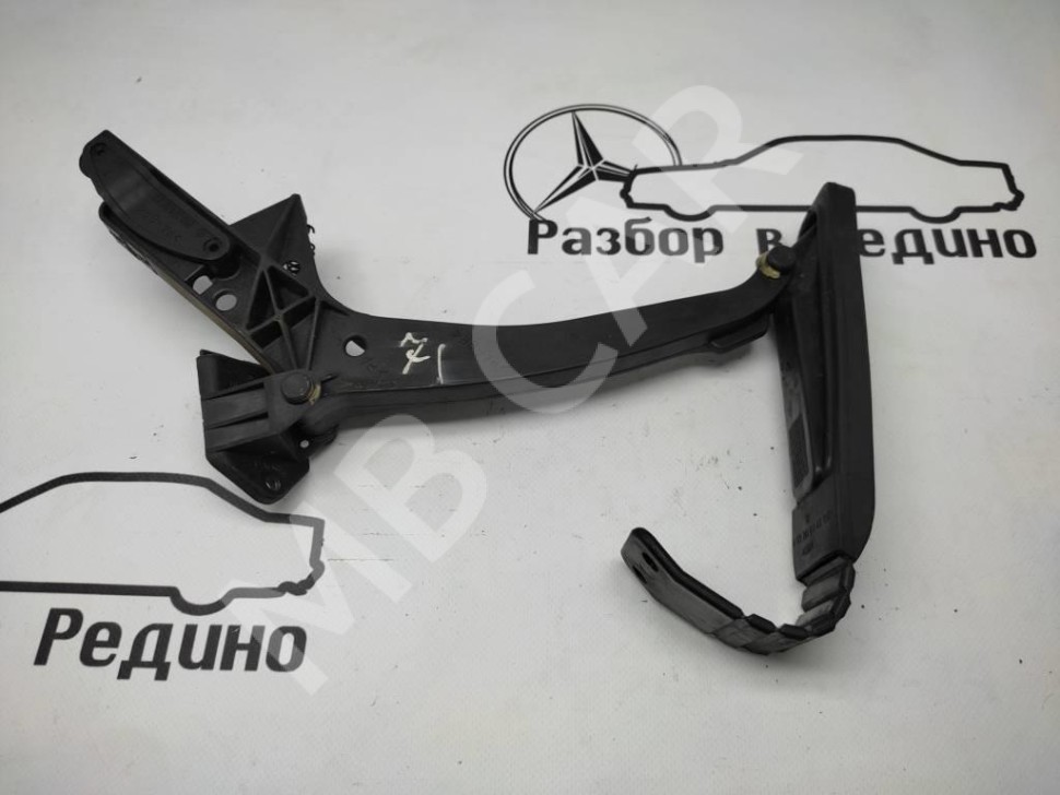 Педаль газа MERCEDES-BENZ E-класс W210/S210 (1995 - 1999) фото 1 — Разборка Мерседес