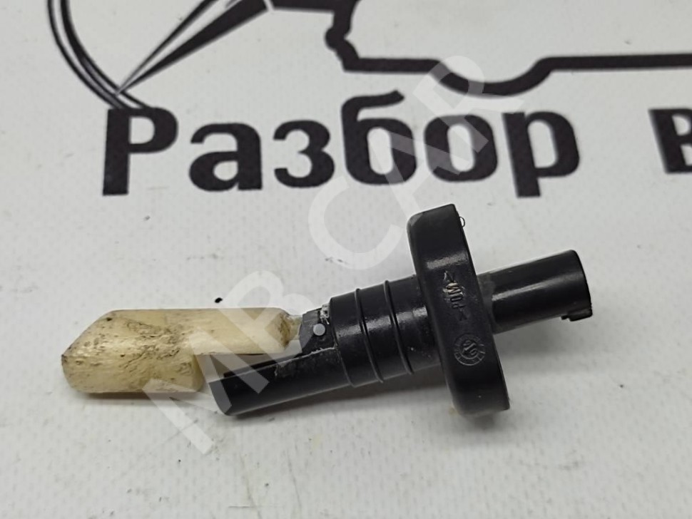 Датчик уровня омывающей жидкости MERCEDES-BENZ CLS-класс C219 (2004 - 2008) фото 1 — Разборка Мерседес