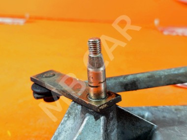 Трапеция дворников MERCEDES-BENZ S-класс W220 (1998 - 2005) &mdash; Разборка Мерседес