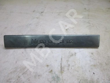 Накладка порога внутренняя MERCEDES-BENZ M-класс W163 рестайлинг (2001 - 2005) — Разборка Мерседес