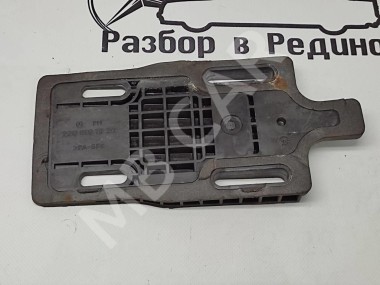 Кронштейн усилителя заднего бампера MERCEDES-BENZ S-класс W220 рестайлинг (2002 - 2005) — Разборка Мерседес