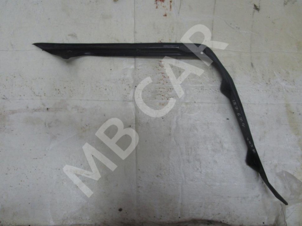 Водосток MERCEDES-BENZ C-класс W203/S203/CL203 рестайлинг (2004 - 2008) фото 1 — Разборка Мерседес