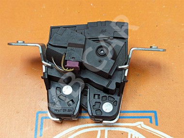 Замок багажника MERCEDES-BENZ C-класс W204/S204/С204 рестайлинг (2011 - 2015) — Разборка Мерседес