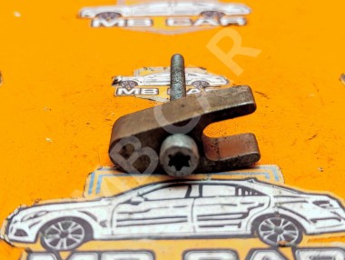 Кронштейн крепления форсунок MERCEDES-BENZ M-класс W164 (2005 - 2008) &mdash; Разборка Мерседес