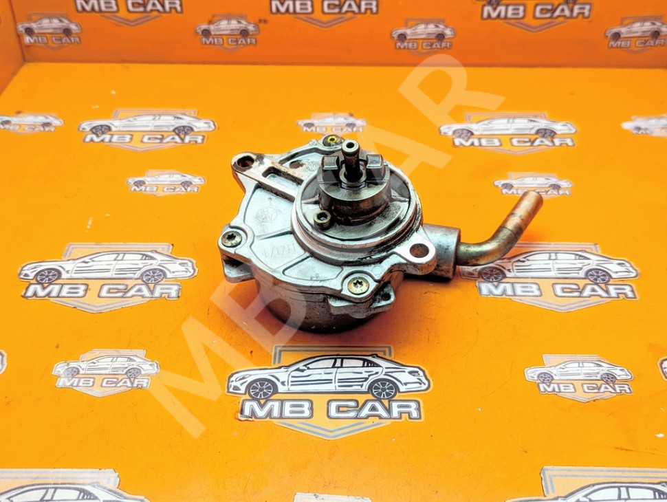 Насос вакуумный MERCEDES-BENZ E-класс W210/S210 рестайлинг (1999 - 2003) фото 1 — Разборка Мерседес