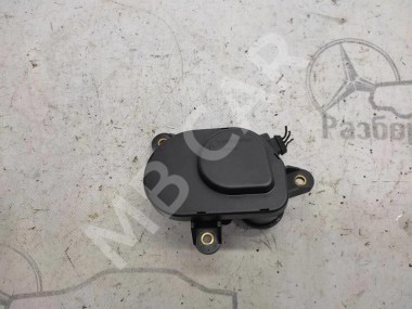 Сервопривод заслонок MERCEDES-BENZ C-класс W203/S203/CL203 (2000 - 2004) — Разборка Мерседес