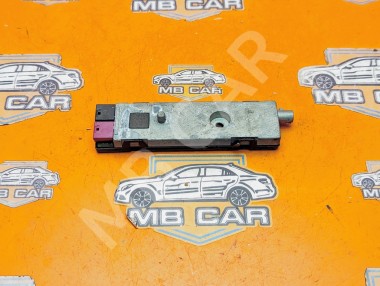 Усилитель антенны MERCEDES-BENZ C-класс W204/S204 (2006 - 2011) — Разборка Мерседес