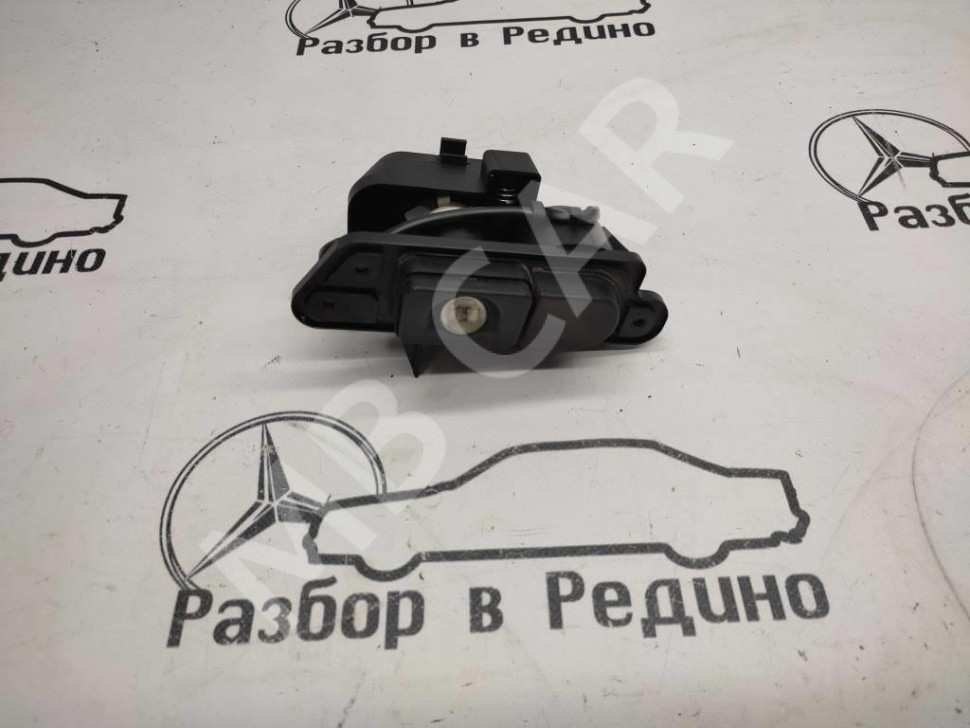 Ручка открытия багажника MERCEDES-BENZ S-класс W220 (1998 - 2005) фото 1 — Разборка Мерседес