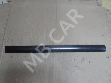 Молдинг двери MERCEDES-BENZ E-класс W210/S210 (1995 - 1999) — Разборка Мерседес