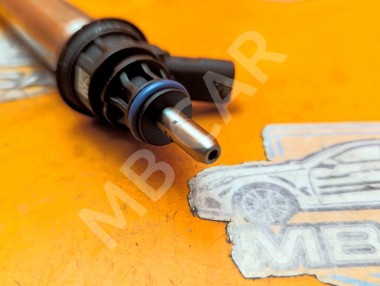 Форсунка БЕНЗИН MERCEDES-BENZ C-класс W204/S204/С204 рестайлинг (2011 - 2015) &mdash; Разборка Мерседес