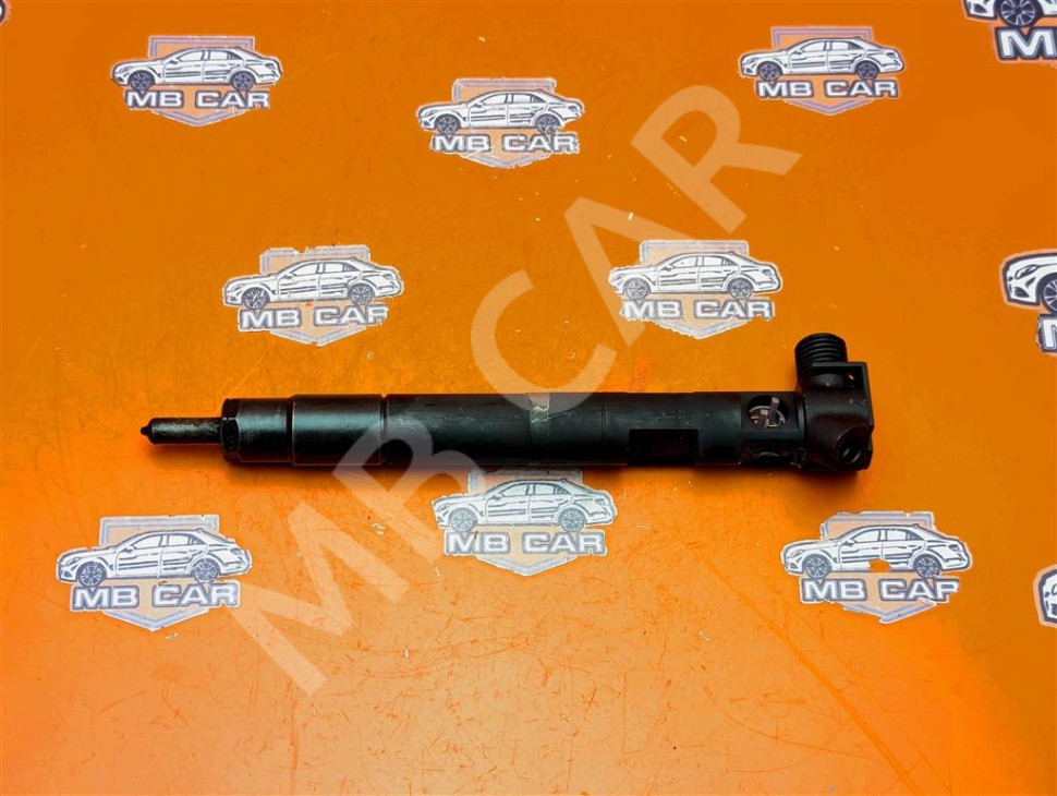 Форсунка ДИЗЕЛЬ MERCEDES-BENZ C-класс W204/S204 (2006 - 2011) фото 1 — Разборка Мерседес