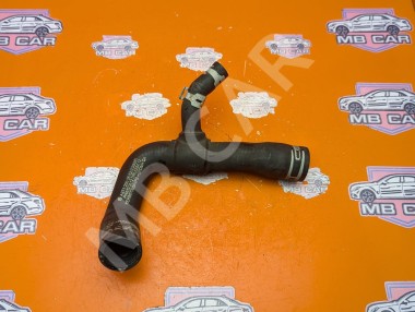 Патрубок ОЖ MERCEDES-BENZ C-класс W204/S204 (2006 - 2011) &mdash; Разборка Мерседес