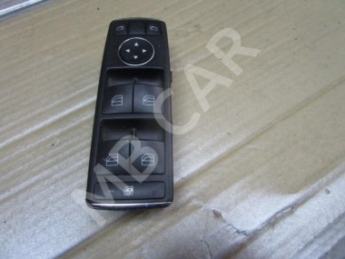 Блок кнопок стеклоподъемников MERCEDES-BENZ CLA-класс C117/X117 (2013 - 2016) — Разборка Мерседес