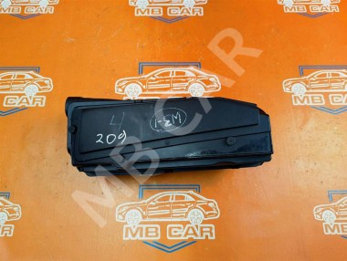 Корпус воздушного фильтра MERCEDES-BENZ C-класс W203/S203/CL203 (2000 - 2004) — Разборка Мерседес