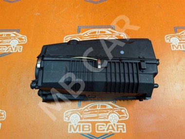 Корпус воздушного фильтра MERCEDES-BENZ C-класс W203/S203/CL203 (2000 - 2004) — Разборка Мерседес