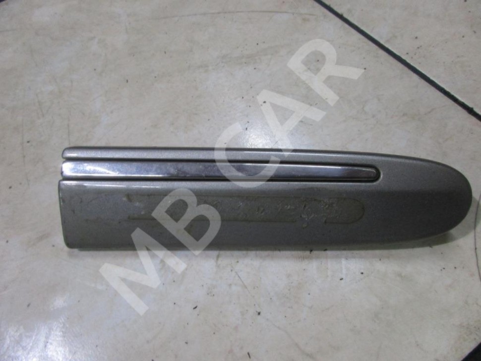 Молдинг крыла правый MERCEDES-BENZ E-класс W211/S211 (2002 - 2006) фото 1 — Разборка Мерседес