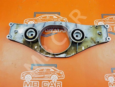 Кронштейн редуктора MERCEDES-BENZ S-класс AMG W222/C217/A217 (2013 - 2017) — Разборка Мерседес