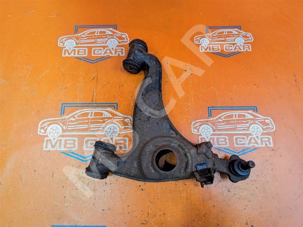 Рычаг передний нижний правый MERCEDES-BENZ W124 W124/S124/C124/A124 (1984 - 1993) фото 1 — Разборка Мерседес