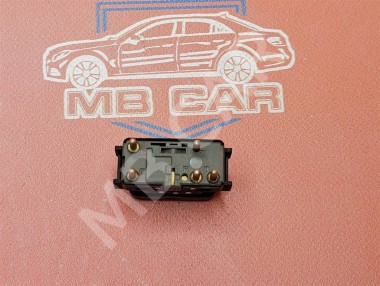 Кнопка стеклоподъемников MERCEDES-BENZ W124 W124/S124/C124/A124 (1984 - 1993) — Разборка Мерседес