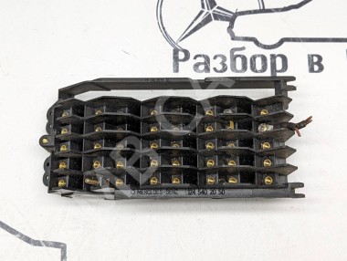 Блок предохранителей MERCEDES-BENZ W124 W124/S124/C124/A124 (1984 - 1993) — Разборка Мерседес