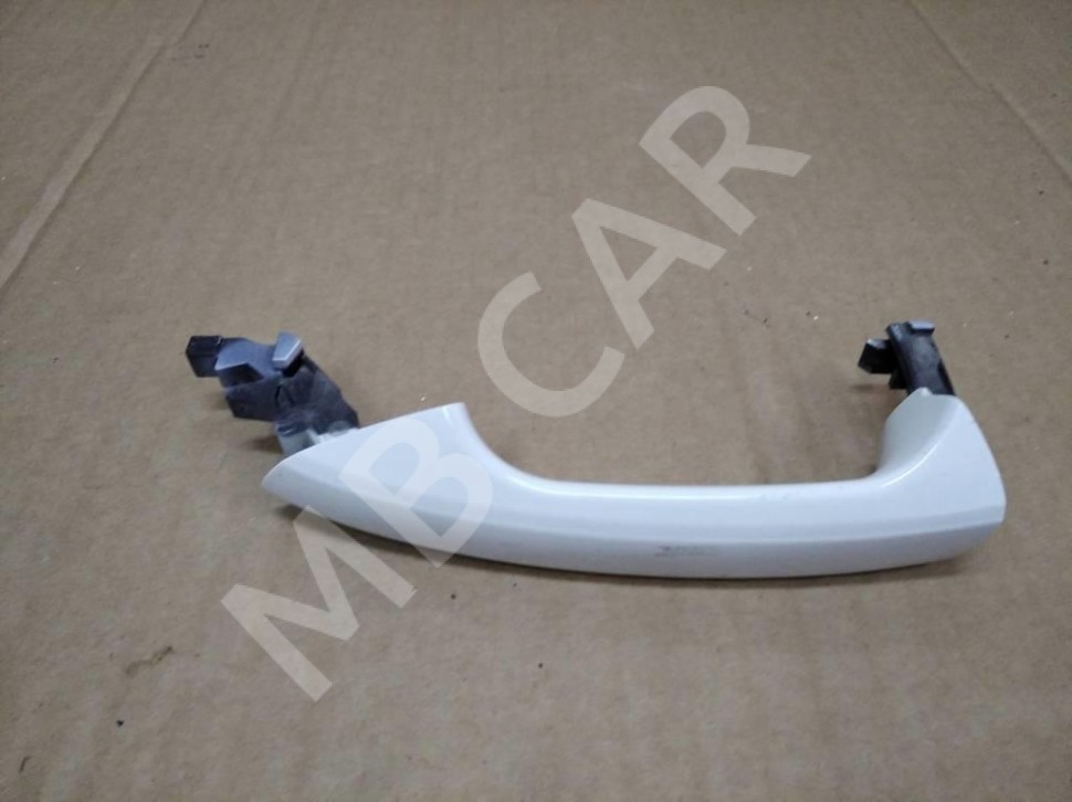 Ручка двери наружняя MERCEDES-BENZ CLA-класс C117/X117 (2013 - 2016) фото 1 — Разборка Мерседес