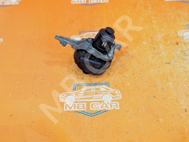 Продувка катализатора MERCEDES-BENZ S-класс W221 (2005 - 2009) — Разборка Мерседес