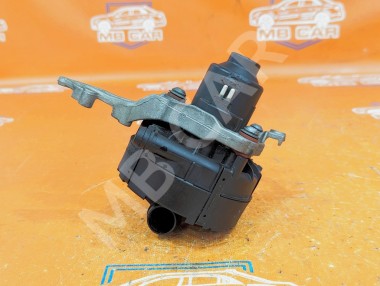 Продувка катализатора MERCEDES-BENZ S-класс W221 (2005 - 2009) — Разборка Мерседес