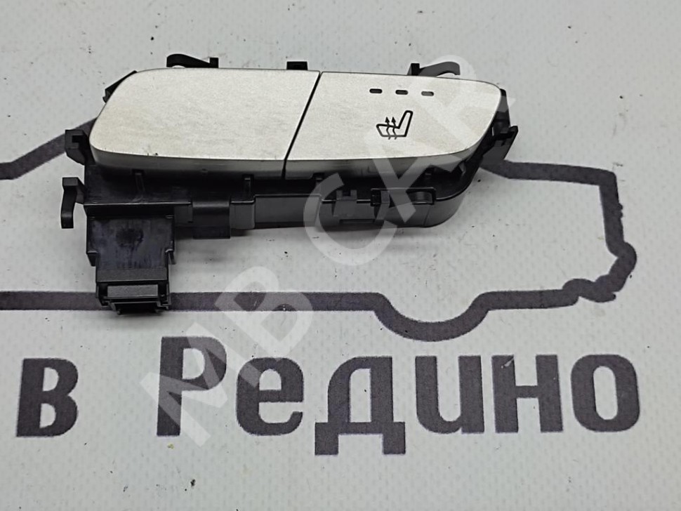 Кнопка обогрева сидений MERCEDES-BENZ C-класс W205/S205/C205/A205 (2014 - 2018) фото 1 — Разборка Мерседес