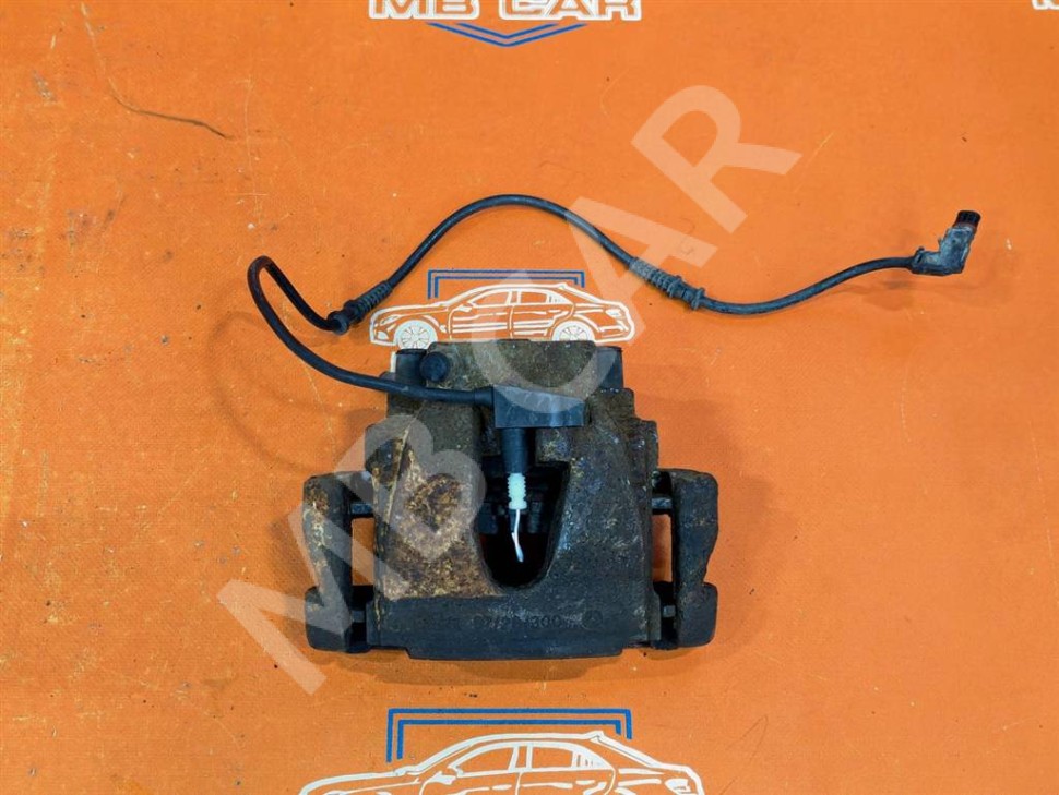 Суппорт передний правый MERCEDES-BENZ CLK-класс C208/W208 рестайлинг (1999 - 2003) фото 1 — Разборка Мерседес