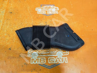 Патрубок воздушный MERCEDES-BENZ E-класс W211/S211 (2002 - 2006) — Разборка Мерседес