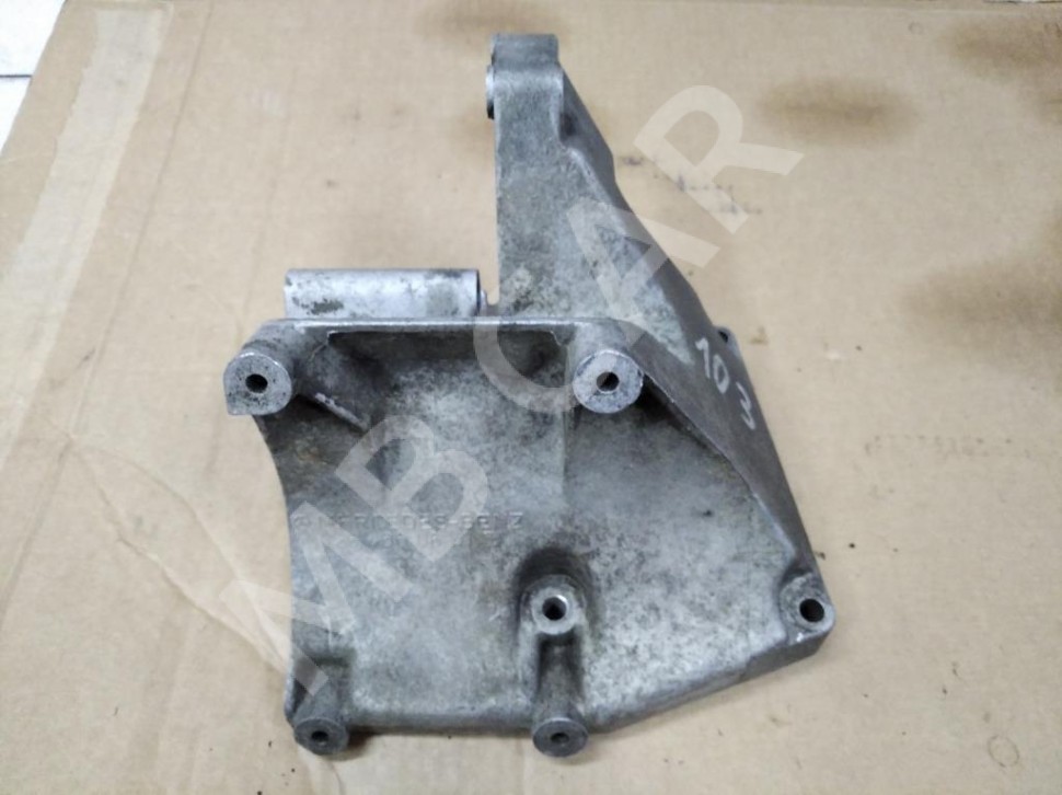 Кронштейн компрессора кондиционера MERCEDES-BENZ 190 (W201) W201 (1982 - 1993) фото 1 &mdash; Разборка Мерседес