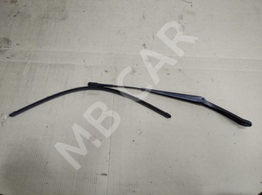 Поводок дворников MERCEDES-BENZ B-класс W246 рестайлинг (2014 - 2018) — Разборка Мерседес