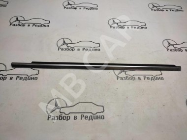 Молдинг стекла двери MERCEDES-BENZ GLS-класс X166 (2015 - 2019) — Разборка Мерседес