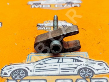 Кронштейн крепления форсунок MERCEDES-BENZ M-класс W164 (2005 - 2008) &mdash; Разборка Мерседес