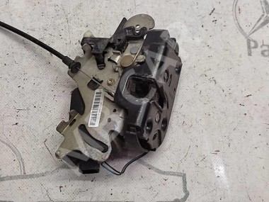 Замок двери передней правой MERCEDES-BENZ V-класс W639 (2003 - 2014) — Разборка Мерседес