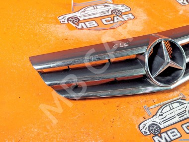 Решетка радиатора MERCEDES-BENZ CLC-класс CL203 (2008 - 2011) &mdash; Разборка Мерседес