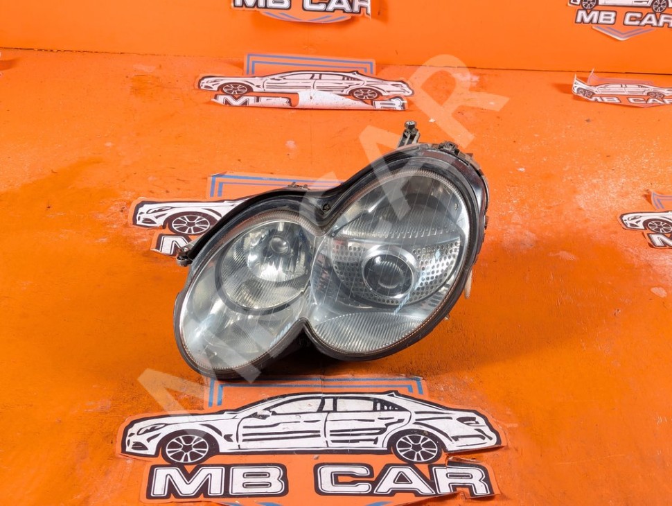 Фара левая MERCEDES-BENZ SL-класс R230 рестайлинг (2006 - 2008) фото 1 &mdash; Разборка Мерседес