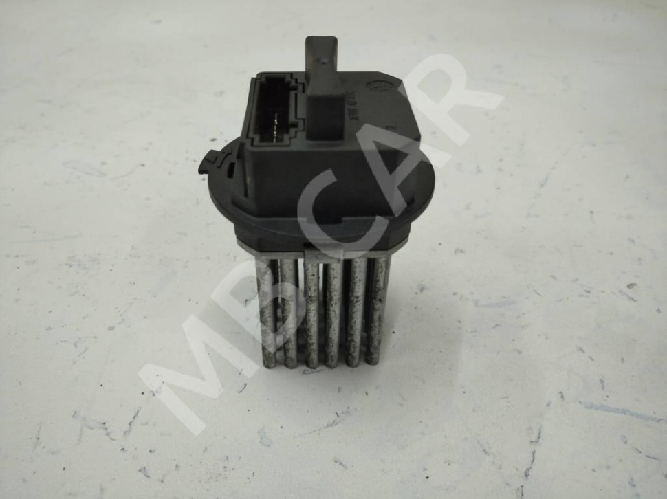 Реле моторчика печки MERCEDES-BENZ E-класс W212/S212/C207/A207 (2009 - 2013) фото 1 &mdash; Разборка Мерседес